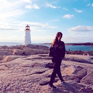 Meet your Posher, Joan